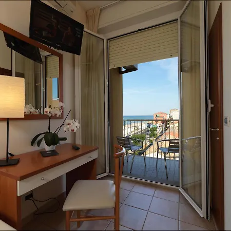 Florence Hotell 3*